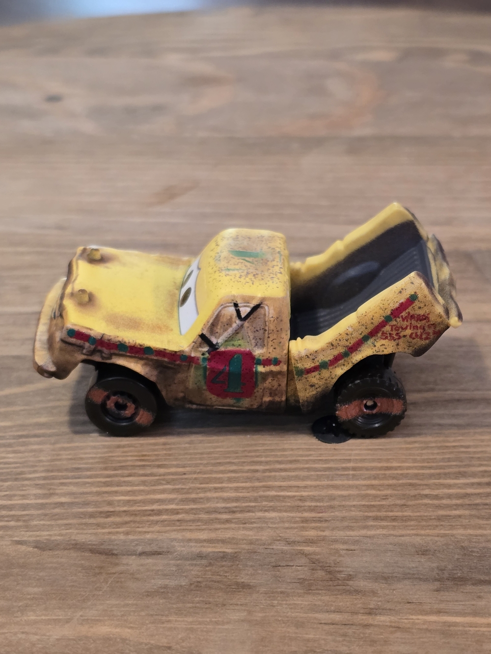 Disney Pixar Cars 3 Taco Die-Cast Push Toy Truck - Picture 4 of 6